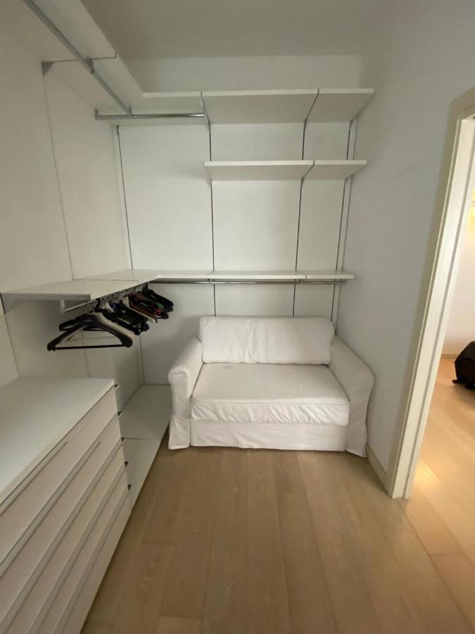 Lovely Apartment In The New Porta Nuova Area Milano Exterior foto