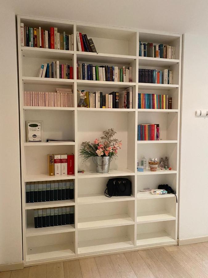 Lovely Apartment In The New Porta Nuova Area Milano Exterior foto